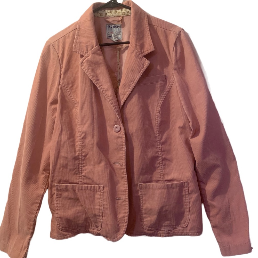 NWOT-Old Navy woman’s jacket.